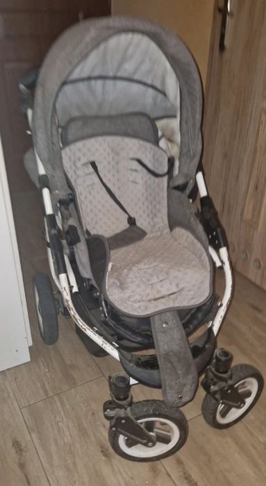 Wózek spacerowy koła pompowane