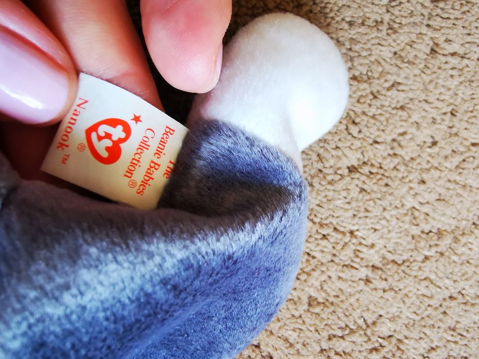 Maskotka piesek husky