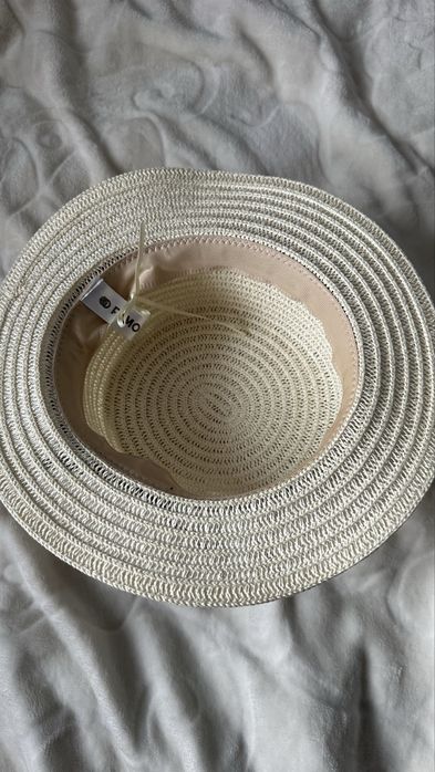 Капелюх жіночий. Розмір регулюється