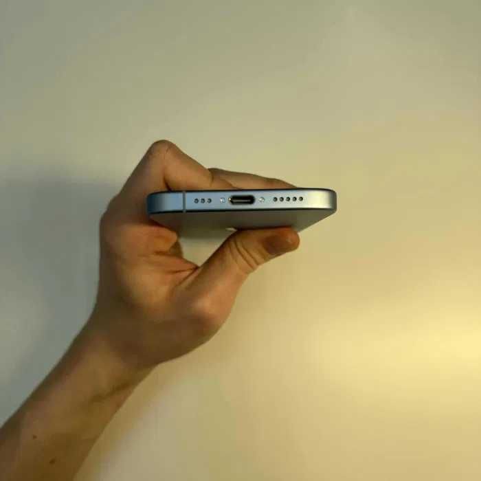 PROMOCJA - DOSTĘPNY OD RĘKI! iPhone 17 256GB Mist Blue | raty 0%