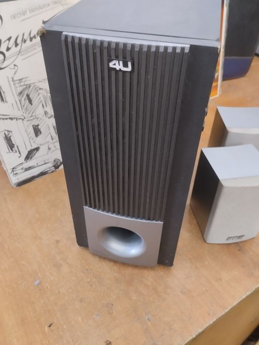 Акустика 2.1 -4U.