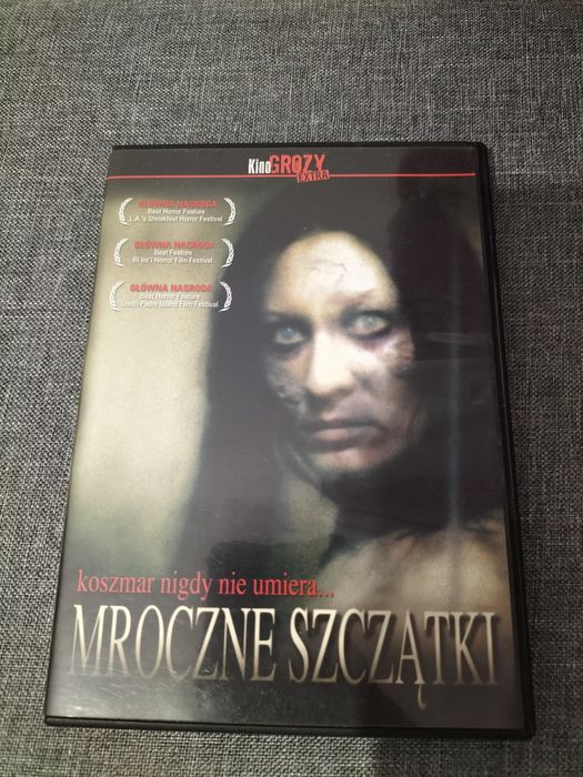 Film dvd Mroczne szczątki