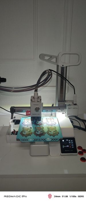 Bambulab A1 mini Combo com upgrades.