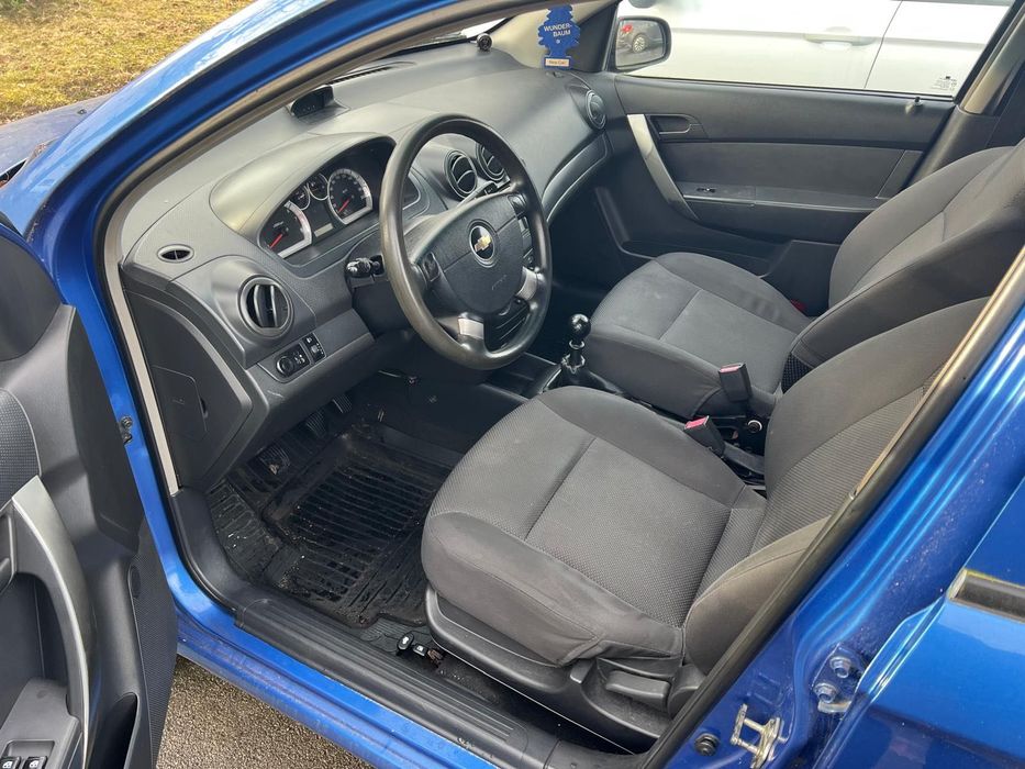 Шевролет Авео LS