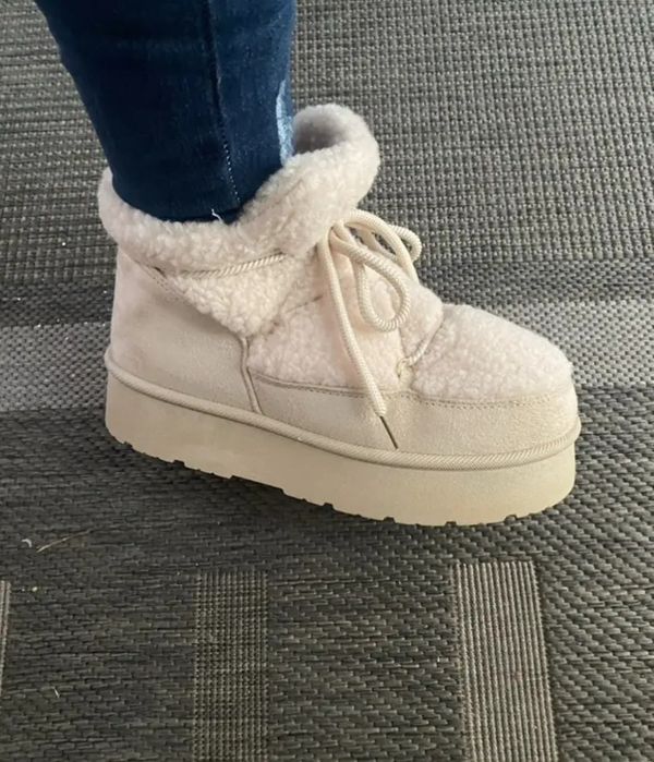 Nowe damskie buty śniegowce mukluki emu 39 futerko ecru