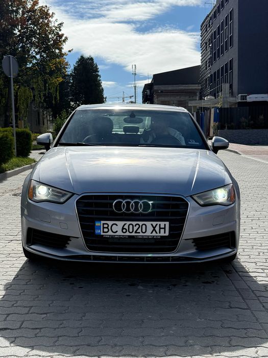 продаж авто Audi A3 2014