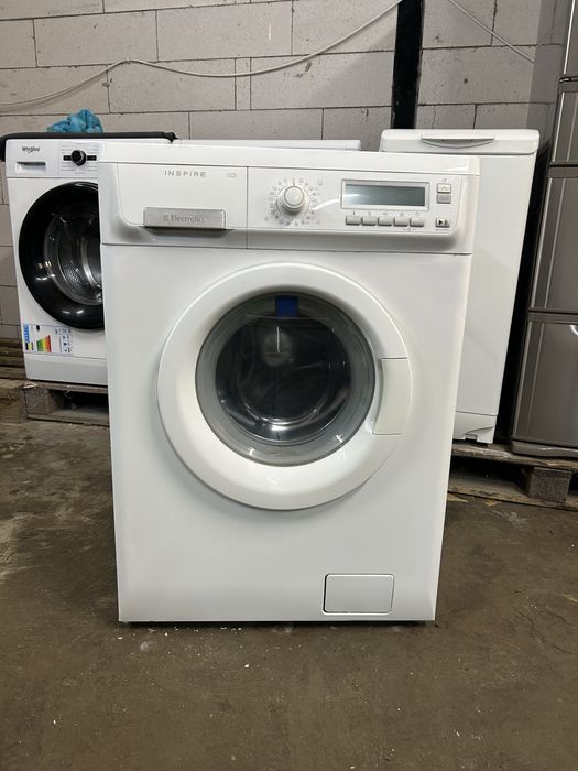 Стиральная машина  Electrolux на 6 кг.EWS12710W.Гарантия!