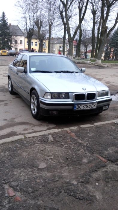 бмв 36 седан запчастини