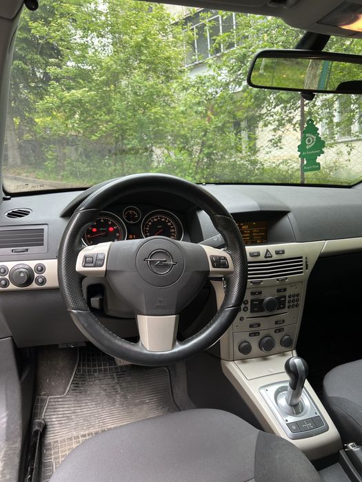 Opel Astra 2008 VIN W0L0AHL4882224180 фото оголошення 5 з 8