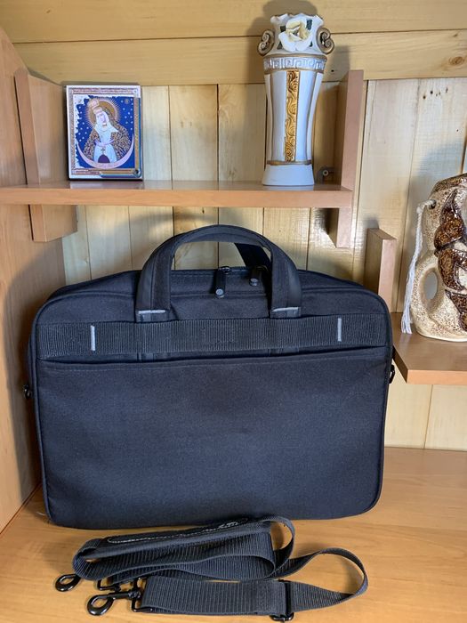 Портфель сумка з Європи, для ноутбука 15,6‘ дюймів розмір 40*30*6