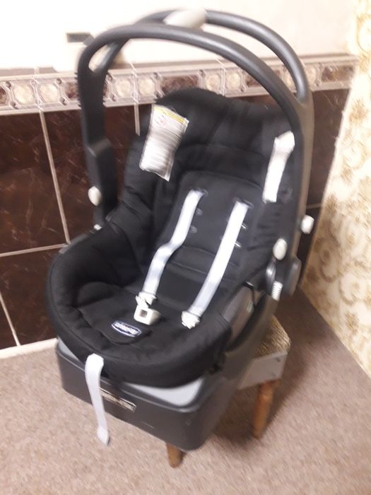 Автокресло (люлька)