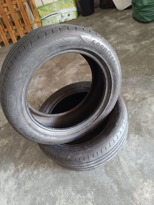 Pneus 225/50 r17