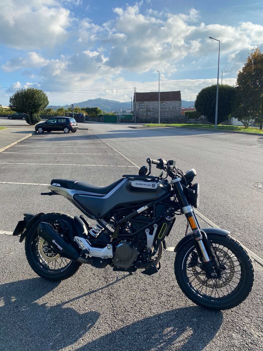 Husqvarna Svartpilen 125