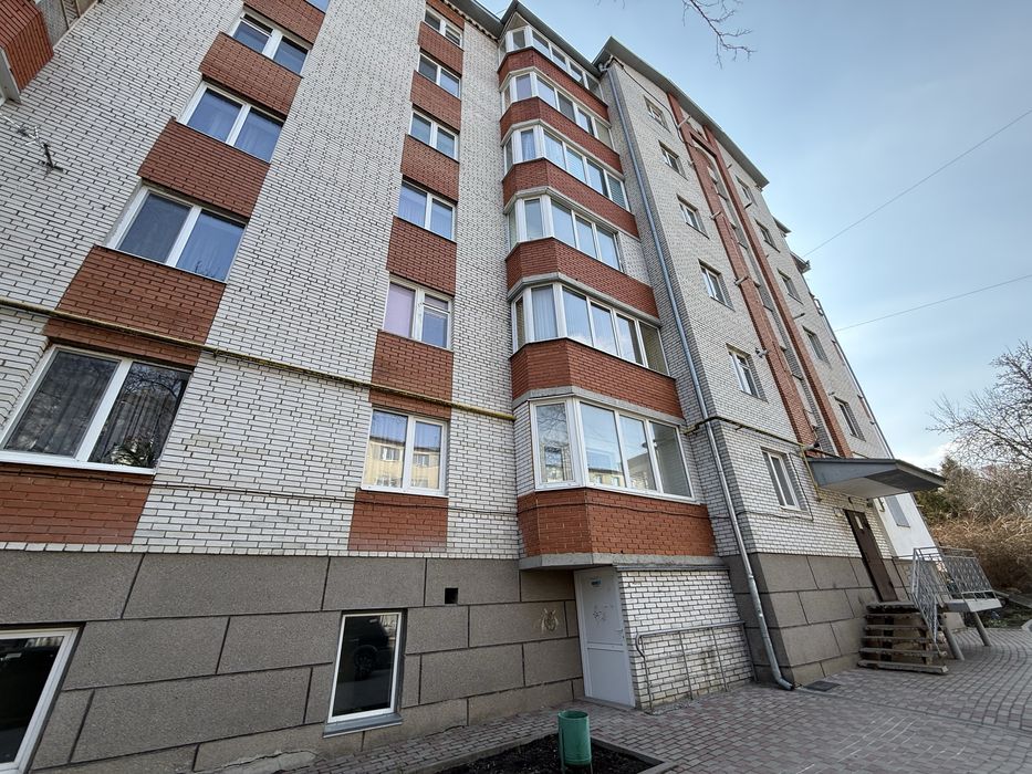 Оренда квартири з індивідуальним опаленням ( новобудова)