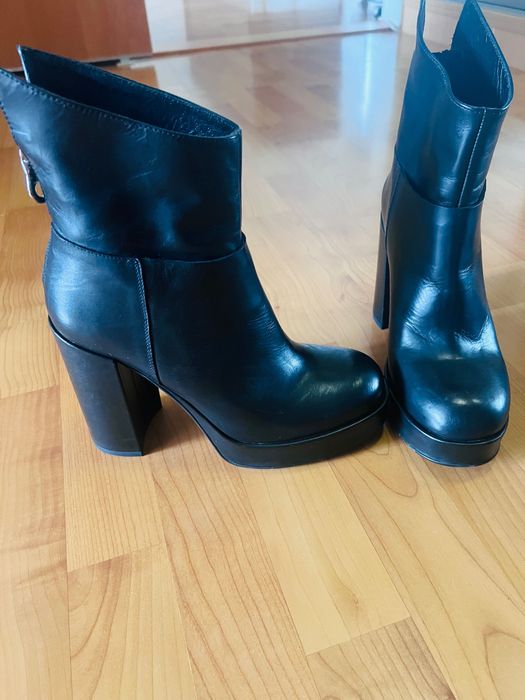 Фірмові шкіряні ботинки Miraton