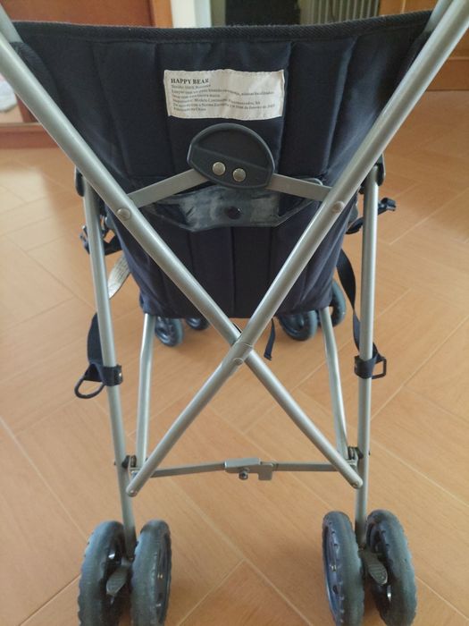 Vendo carrinho de bebé em perfeito estado.