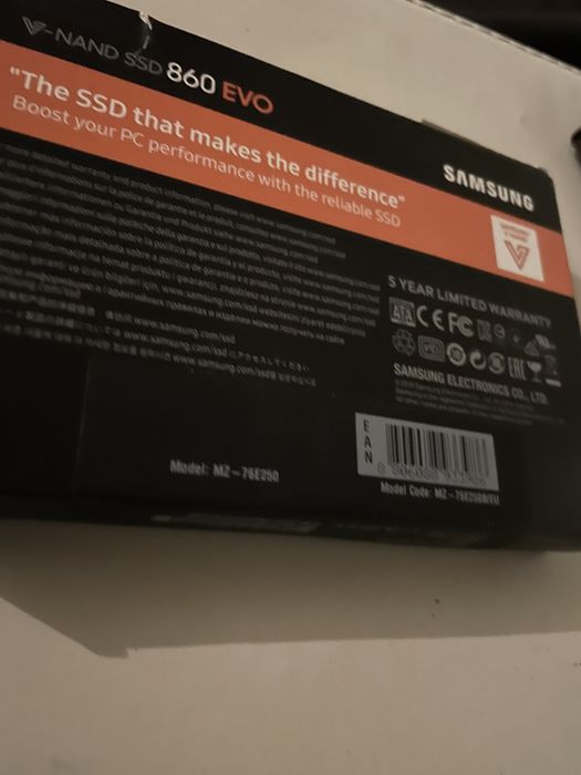Dysk SSD Samsung 860 EVO 250GB SATA III nowy 256 Gb