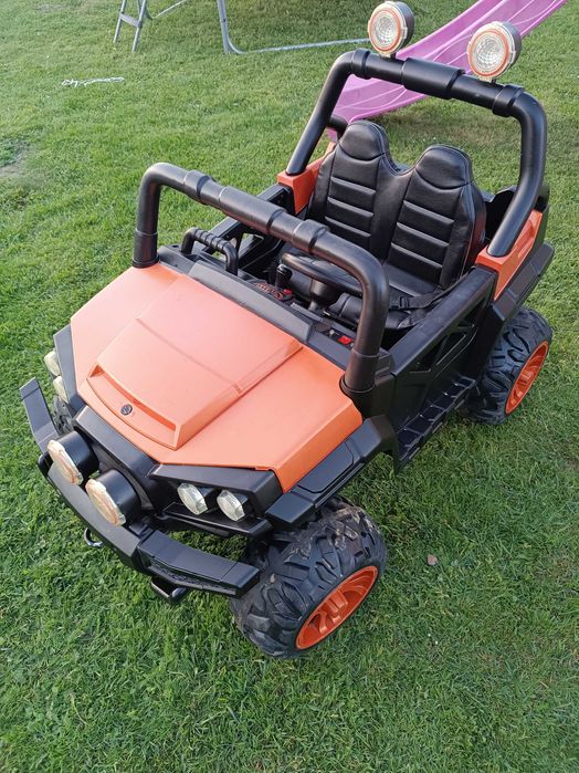 Auto autko 4x4 na akumulator