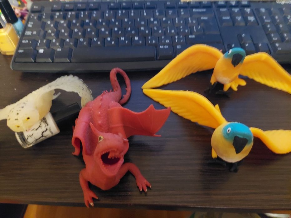 Продам бакуганы,антистресс и др