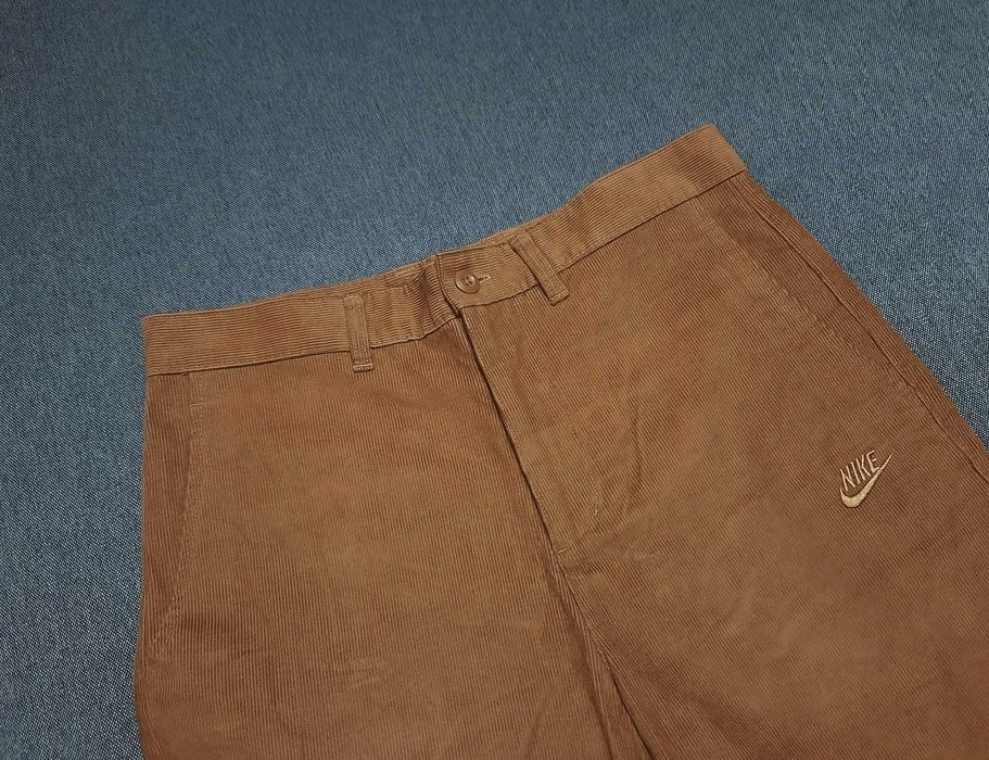 Штани Nike Corduroy