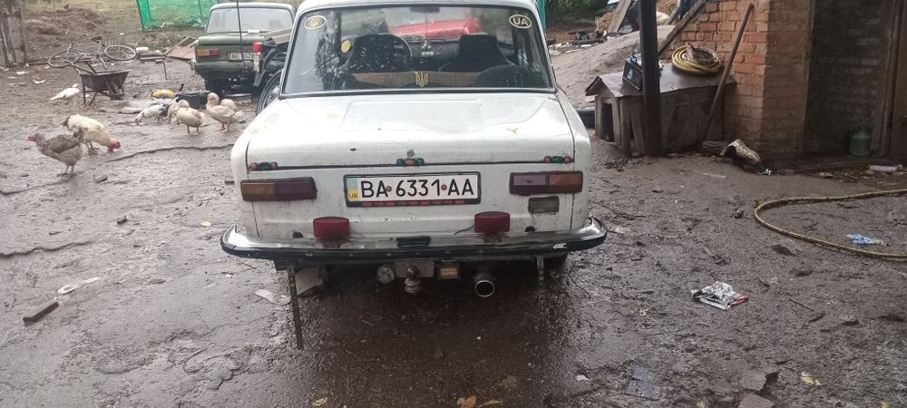 Продам ваз 21011