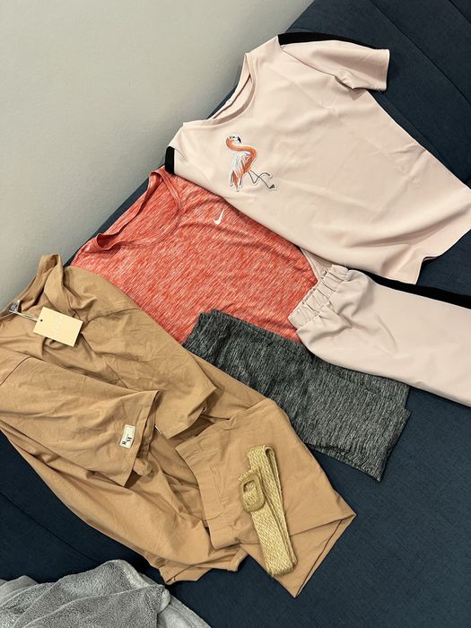 Костюмчики для спорта, цена за все!