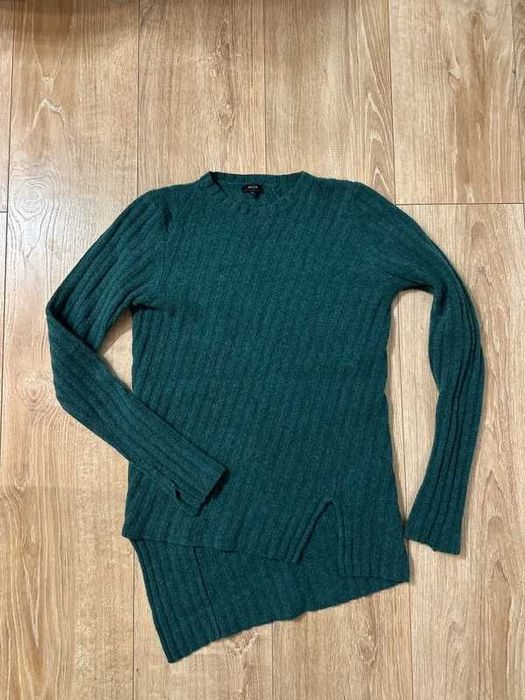 Wełniany zielony sweter Solar