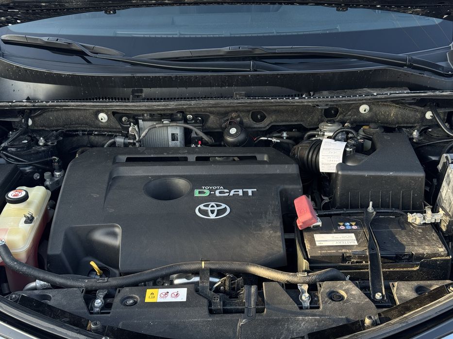 TOYOTA RAV4 повний привід офіційне авто