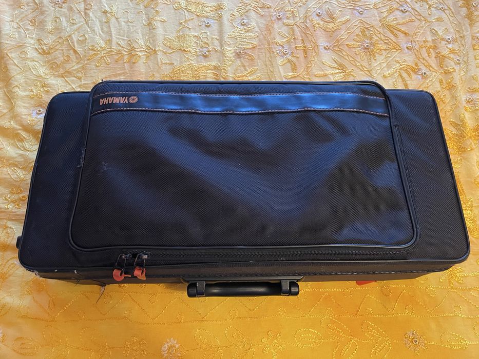 Vendo sax alto yamaha YAS-275