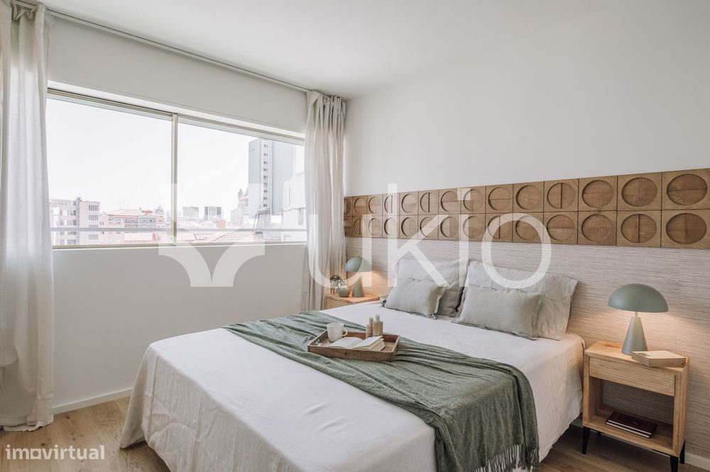 Apartamento T1 com ginásio em Av. de Roma - Campo Pequeno