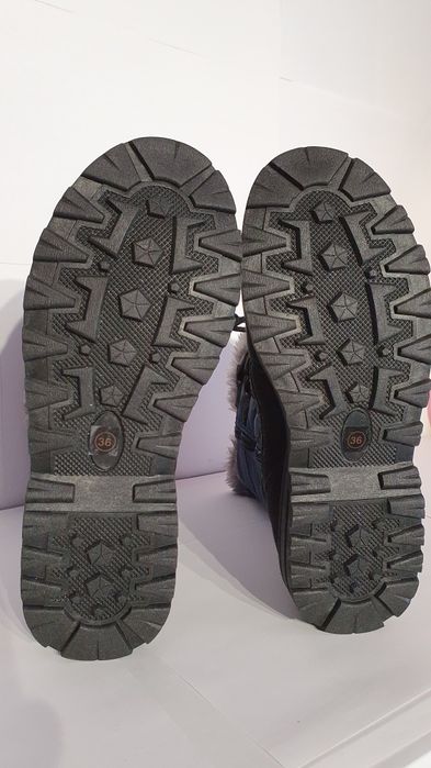 Buty nowe damskie zimowe wiązane niemiecka marka Bonprix rozmiar 36