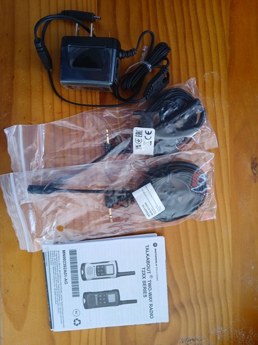 Walkie talkies novos, da marca motorola