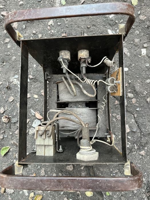 Продам сварочный аппарат на медной шине.