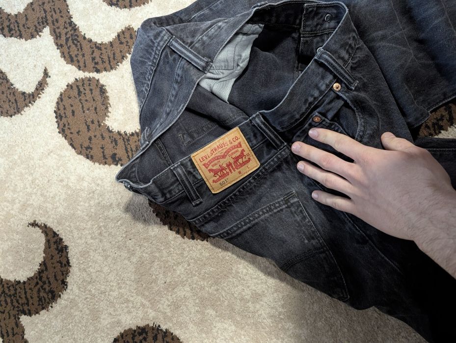 Широкі levis 501