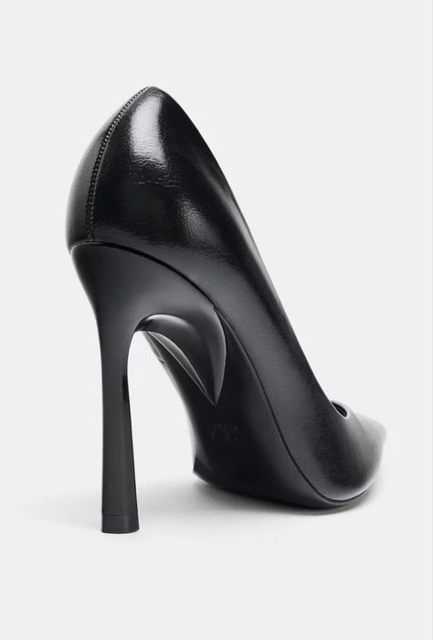 Класичні туфлі човники Zara