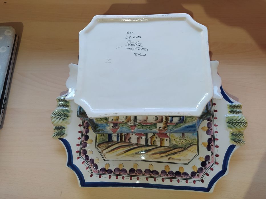 Terrina em louça64737814731394122