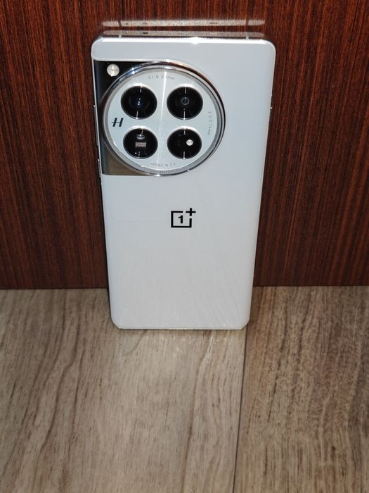 OnePlus 12, Snapdragon 8Gen3