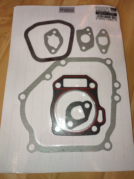 Прокладки ТАТА на бенз. двигатель 168F с диам. поршня 68 мм, к-т 7шт.