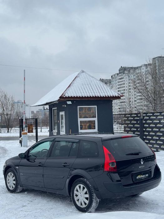 Продам Renault Megane 2.0  газ бенз