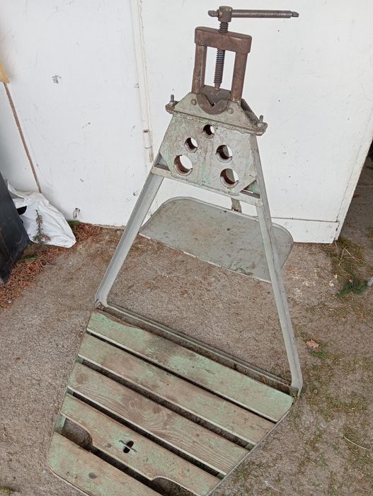 PIONIER Imadło do gwintowania rur