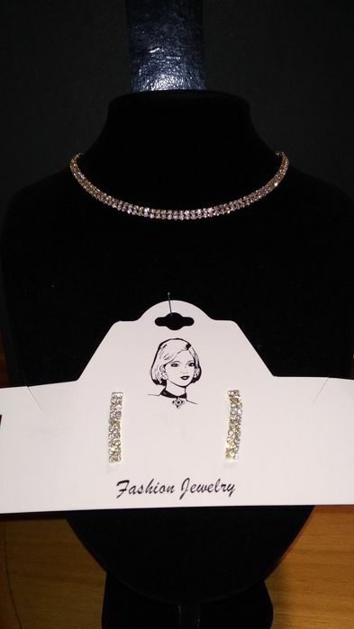 Kolia obroża z kolczykami