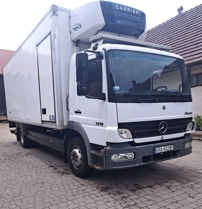 Mercedes-Benz Atego 1318 Carrier Supra 850MT  bardzo dobry stan