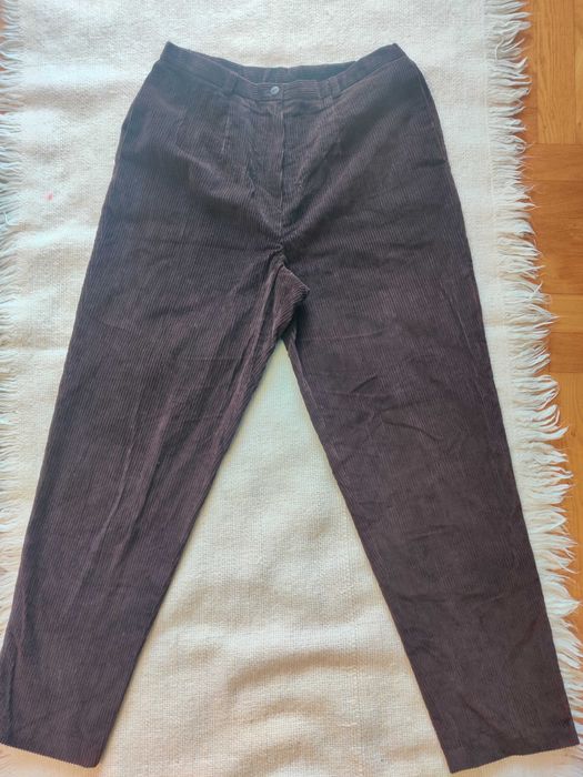 Spodnie damskie sztruksowe