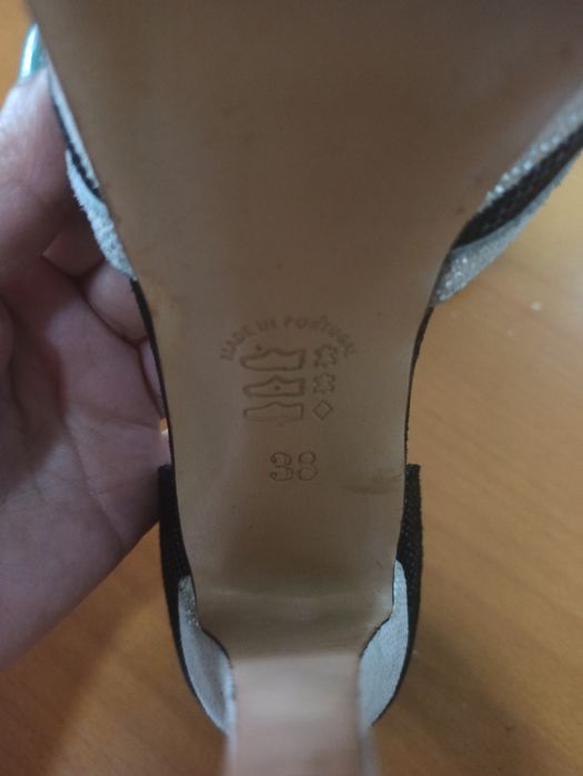 Sandálias de salto Ana Bea t.38 usadas 1x