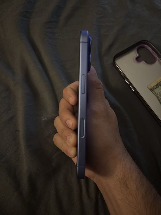 Iphone 16 256gb novo
