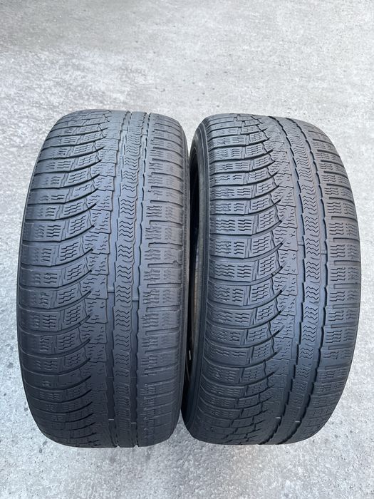Всесезонні  Шини Nokian  235*55R17