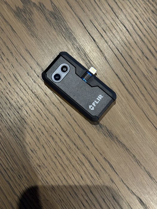 Kamera termowizyjna FLIR ONE PRO