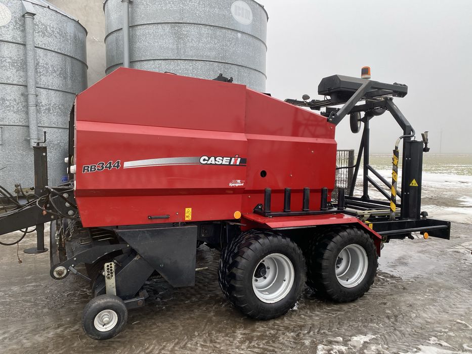 Prasoowijarka CASE RB344 (New holland)