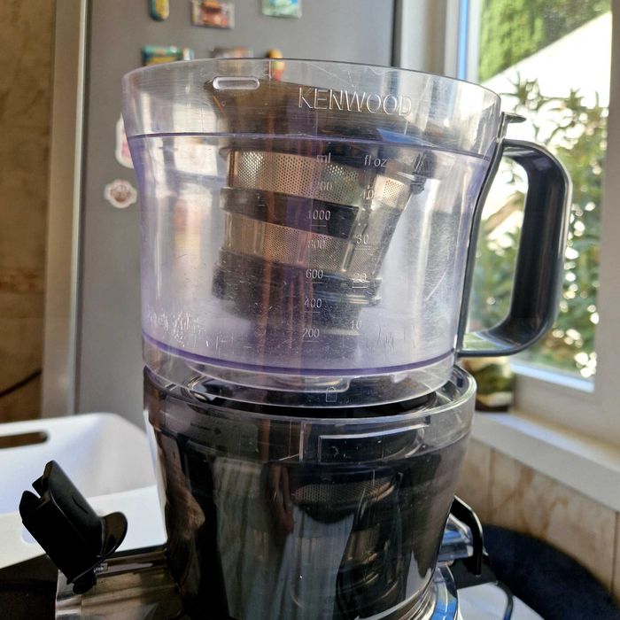 Hurom H320N Slow Juicer 599 eur novo