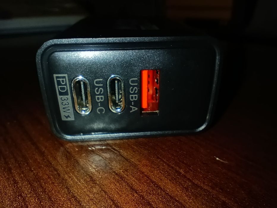 Блочок зарядки 65w GaN 3 входа